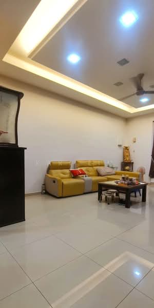 Rumah Teres 2 Tingkat untuk Dijual di Taman Ehsan Jaya (Ulu Tiram) - Karl Lim - Living Room - PropertyGuru.com.my