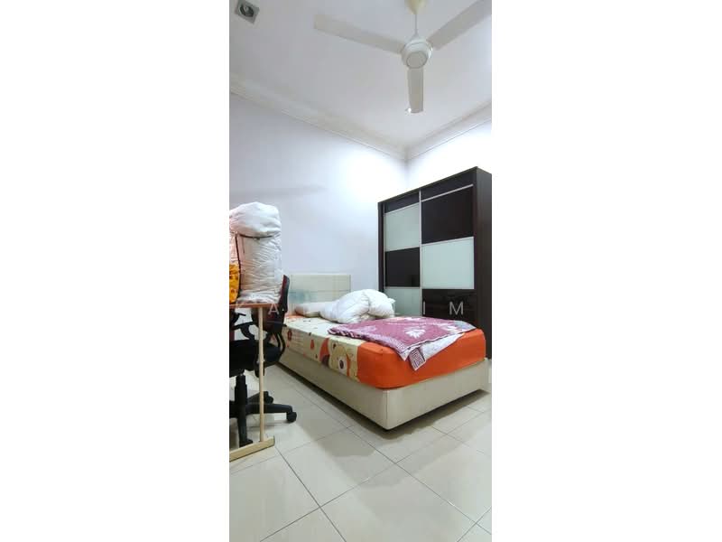 Rumah Teres 2 Tingkat untuk Dijual di Taman Ehsan Jaya (Ulu Tiram) - Karl Lim - Bedroom - PropertyGuru.com.my