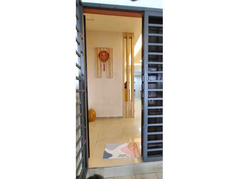 Rumah Teres 2 Tingkat untuk Dijual di Taman Ehsan Jaya (Ulu Tiram) - Karl Lim - Entrance - PropertyGuru.com.my