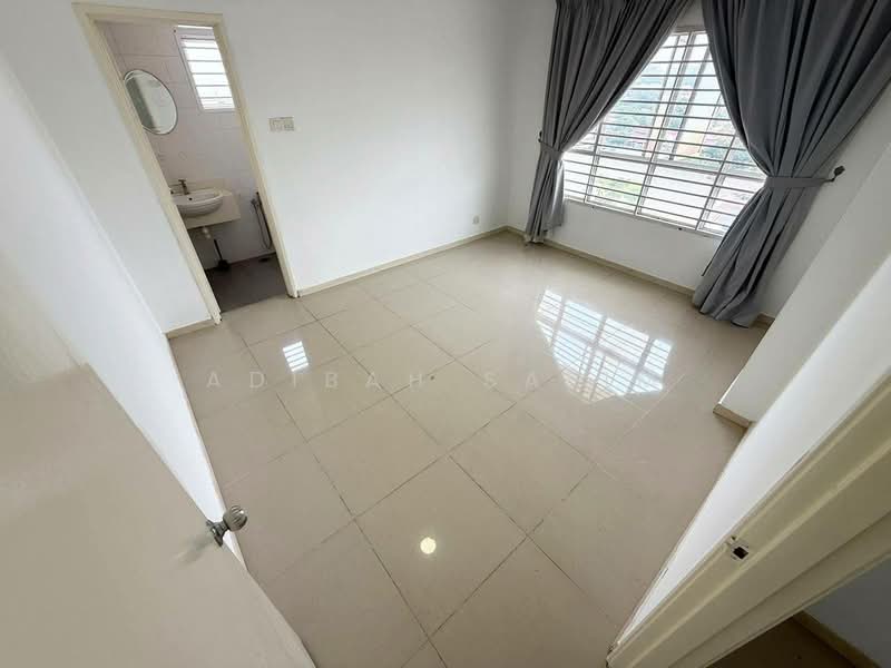 Kediaman Servis untuk Dijual di Suri Puteri - Adibah Salim - Interior - PropertyGuru.com.my