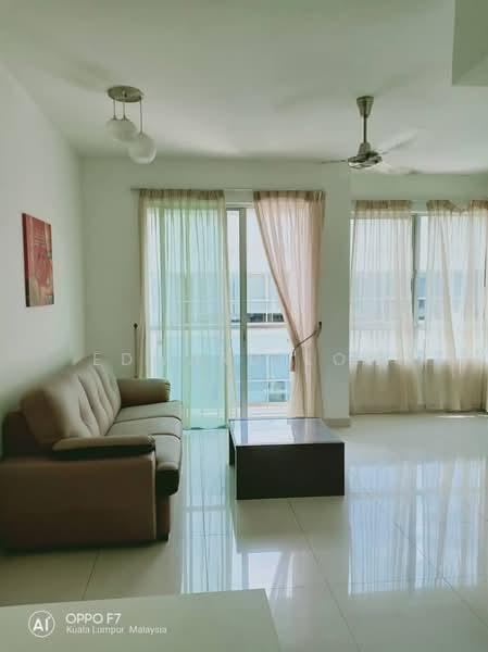 Kediaman Servis untuk Dijual di Solaris Dutamas - Edward Low - Living Room - PropertyGuru.com.my