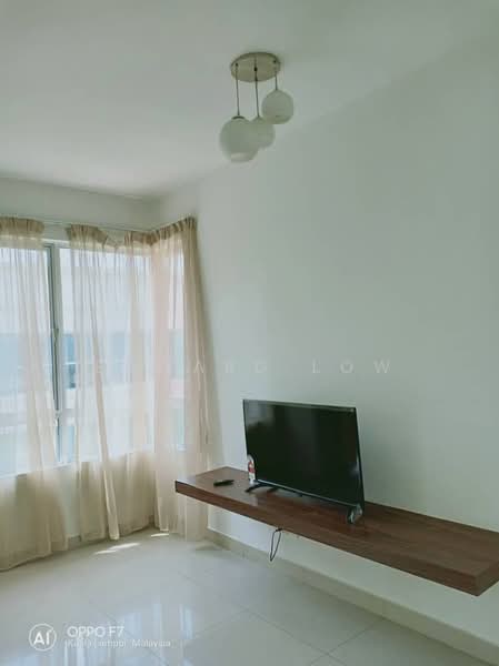 Kediaman Servis untuk Dijual di Solaris Dutamas - Edward Low - Living Room - PropertyGuru.com.my