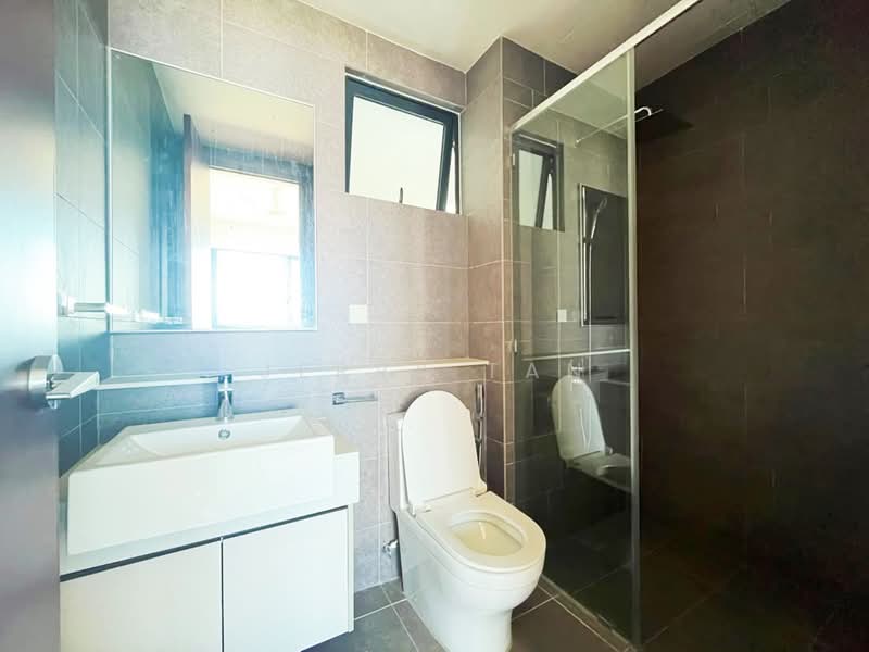 Kondominium untuk Disewa di Muze @ PICC - Jerry Tan - Bathroom - PropertyGuru.com.my