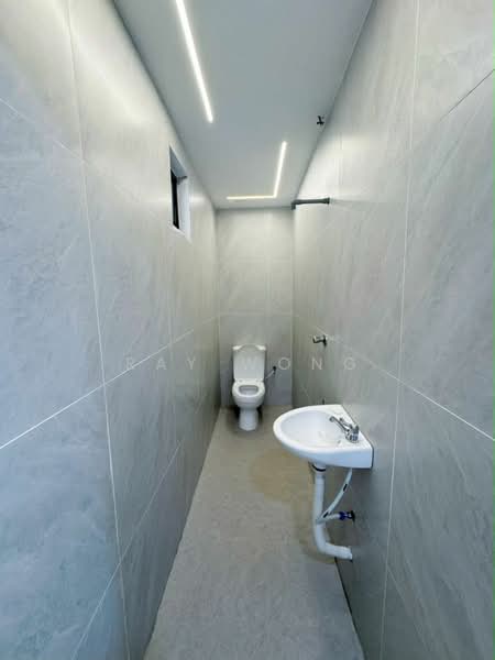 1-storey Terraced House for Sale in Johor Bahru (Johor) - Ray Wong - Bathroom - PropertyGuru.com.my
