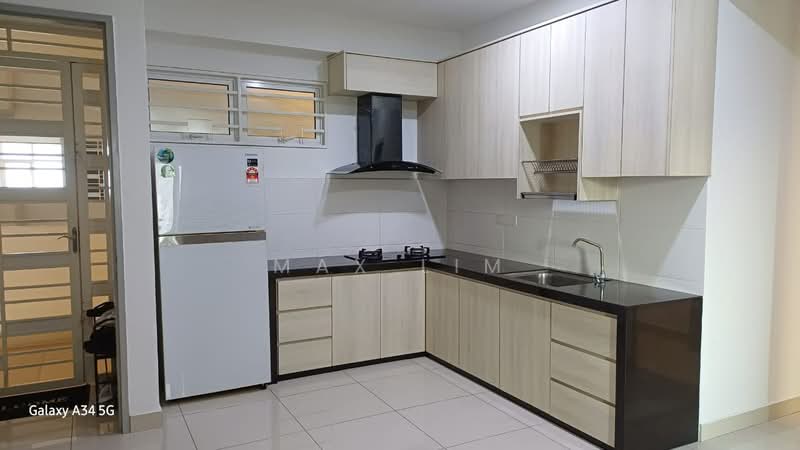 Kondominium untuk Dijual di Tropicana Bay Residences - Max Lim - Kitchen - PropertyGuru.com.my