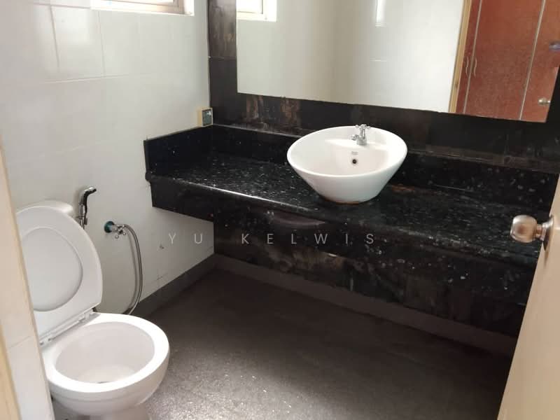 Service Residence for Rent at Ritze Perdana 1 - Yu Kelwis - Bathroom - PropertyGuru.com.my