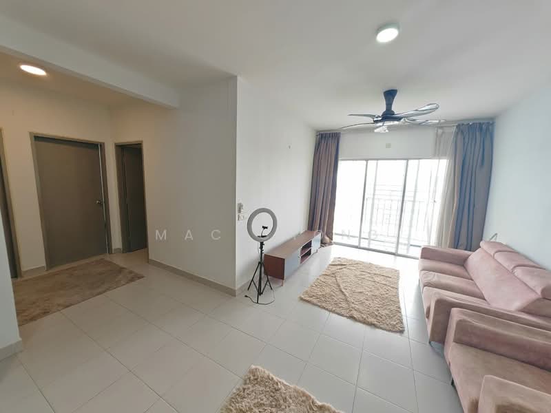 Pangsapuri untuk Disewa di D'Cerrum Apartment - Mac Chong - Living Room - PropertyGuru.com.my
