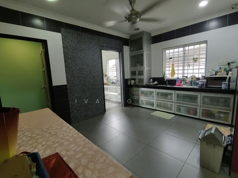 Rumah Teres 2 Tingkat untuk Dijual di Taman Seri Jati (Batu Berendam) - Ivan Goh - PropertyGuru.com.my