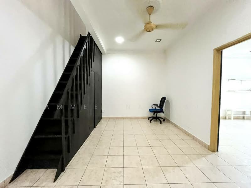 Rumah Teres 2 Tingkat untuk Dijual di Bukit Jelutong (Shah Alam) - Ammeer Nadzrai - Interior - PropertyGuru.com.my