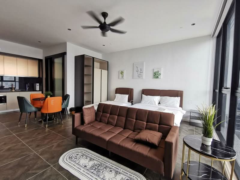 Servis Apartment untuk Dijual di Scarletz Suites @ KL City Centre - Yew Foong Wong - Living Room - PropertyGuru.com.my