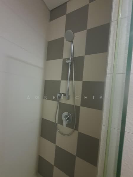 Service Residence for Sale at Three28 Tun Razak - Agnes Chia - Bathroom - PropertyGuru.com.my