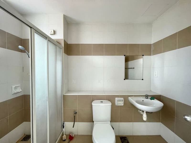 Rumah Teres 3 Tingkat untuk Dijual di Setia Pearl Island (Bayan Lepas) - Ping Koay - Bathroom - PropertyGuru.com.my