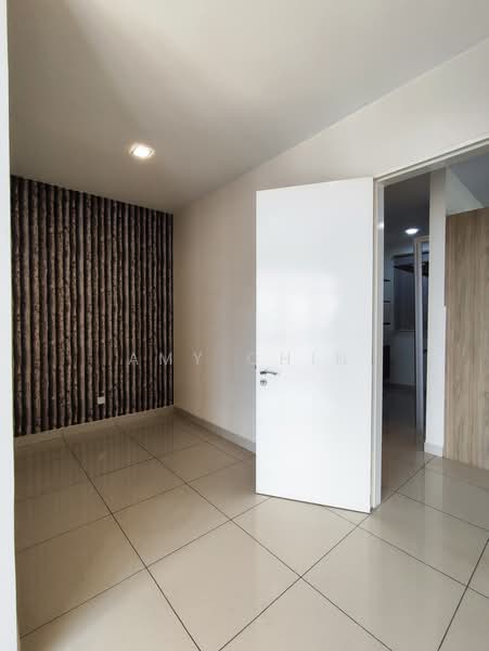 Service Residence for Sale at TRiGON Luxury Residences - Amy Chin - Study - PropertyGuru.com.my
