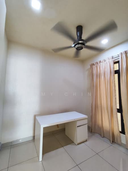 Service Residence for Sale at TRiGON Luxury Residences - Amy Chin - Study - PropertyGuru.com.my