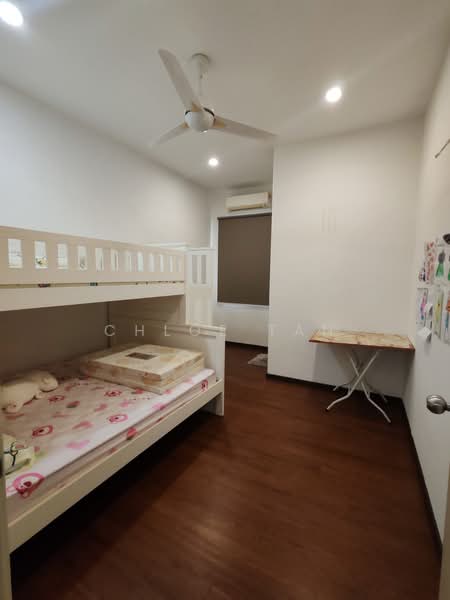Rumah Teres untuk Dijual di Kemuning Utama (Shah Alam) - Chloe Tan - Bedroom - PropertyGuru.com.my