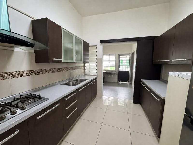 2-storey Terraced House for Sale in Taman Nusa Idaman (Iskandar Puteri (Nusajaya)) - Sharon Ng - Kitchen - PropertyGuru.com.my
