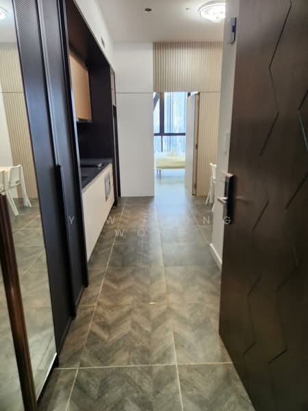 Servis Apartment untuk Dijual di Scarletz Suites @ KL City Centre - Yew Foong Wong - Corridor - PropertyGuru.com.my