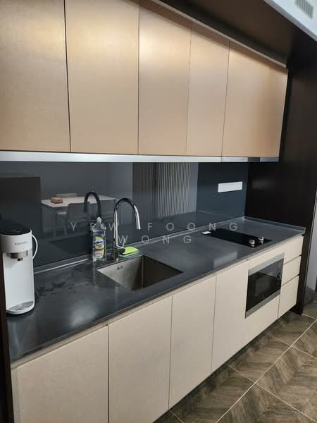 Servis Apartment untuk Dijual di Scarletz Suites @ KL City Centre - Yew Foong Wong - Kitchen - PropertyGuru.com.my