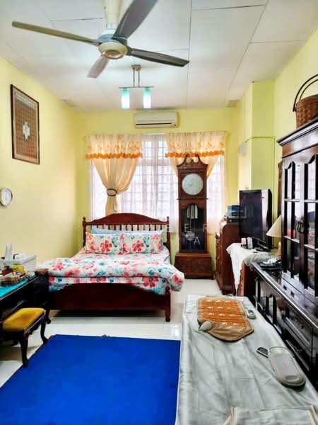 Rumah Teres 2 Tingkat untuk Dijual di Seksyen 23 (Shah Alam) - Ammeer Nadzrai - Bedroom - PropertyGuru.com.my