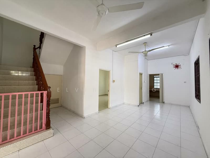 Rumah Teres 2 Tingkat untuk Disewa di Ipoh (Perak) - Kelvin Chong - Interior - PropertyGuru.com.my
