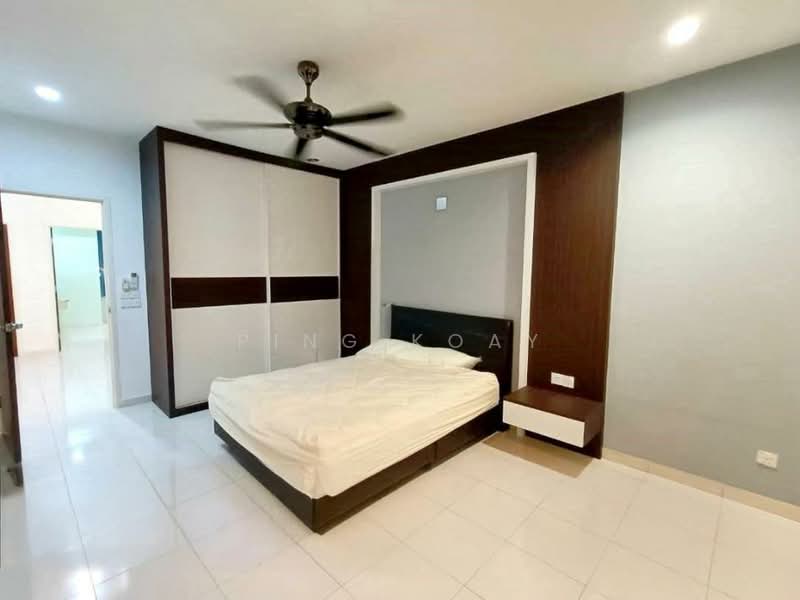 Rumah Teres 3 Tingkat untuk Dijual di Setia Pearl Island (Bayan Lepas) - Ping Koay - Bedroom - PropertyGuru.com.my