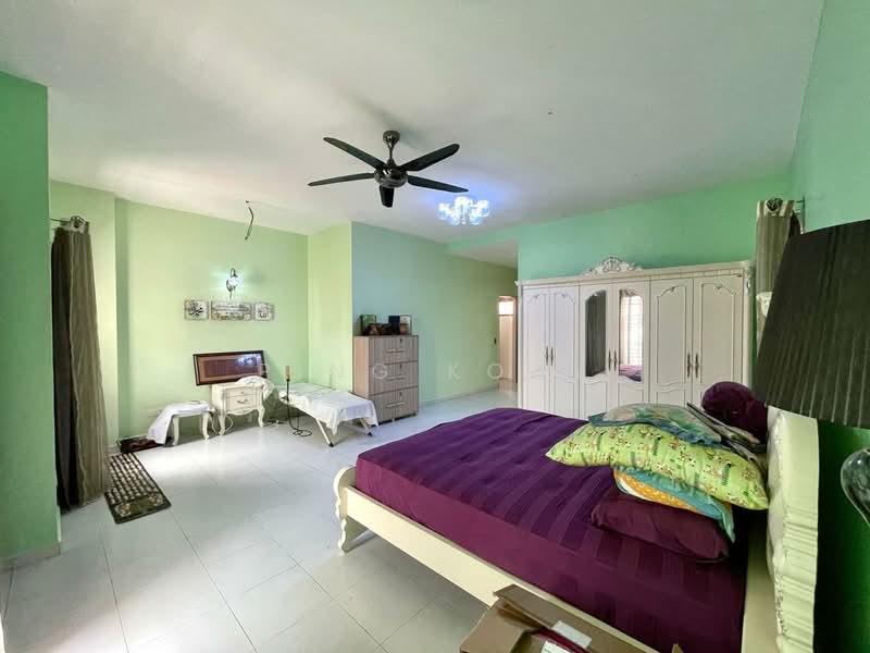 Rumah Teres 3-Tingkat untuk Dijual di Setia Pearl Island (Bayan Lepas) - Ping Koay - Bedroom - PropertyGuru.com.my
