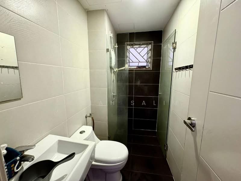Condominium for Sale at Anyaman Residence - Adibah Salim - Bathroom - PropertyGuru.com.my