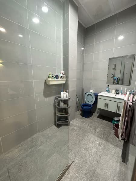 2-storey Terraced House for Sale in Taman Perling (Perling) - June Lim - Bathroom - PropertyGuru.com.my