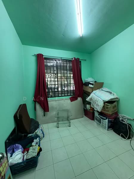Servis Apartment untuk Dijual di Nusa Perdana Apartment - Daniel Yong - Bedroom - PropertyGuru.com.my