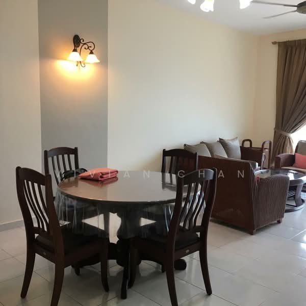 Condominium for Rent at Bayswater Resort Condominium - Vivian Chan - Living Room - PropertyGuru.com.my