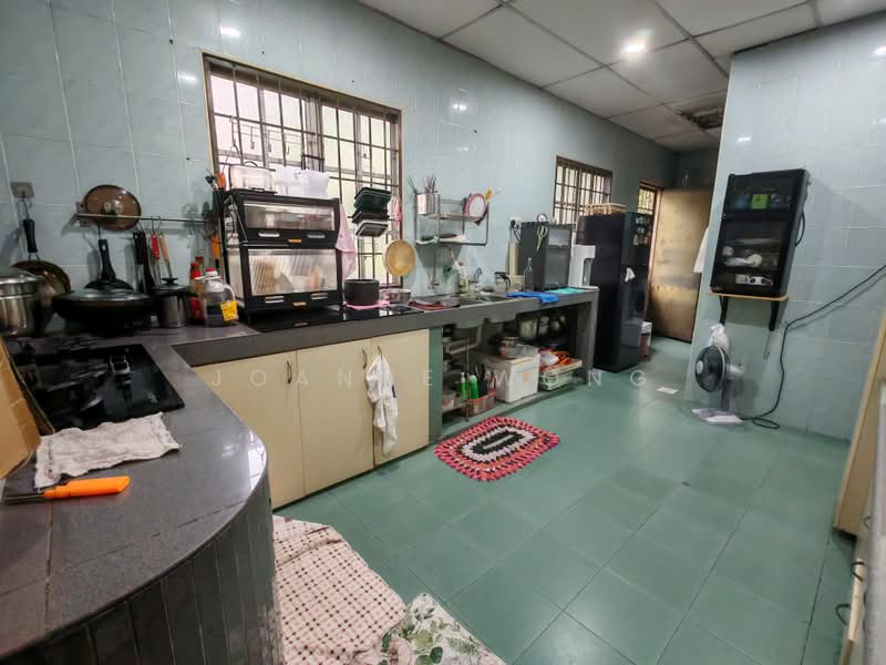 Terraced House for Sale in BANDAR PUCHONG JAYA (Puchong) - Joanne Wong - Kitchen - PropertyGuru.com.my