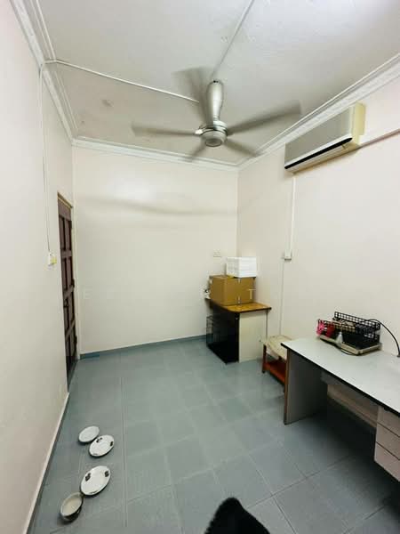 Rumah Teres 1.5-Tingkat untuk Dijual di Taman Bukit Jaya (Ulu Tiram) - Esther Toh - PropertyGuru.com.my