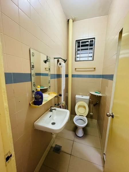 Rumah Teres 1.5-Tingkat untuk Dijual di Taman Bukit Jaya (Ulu Tiram) - Esther Toh - PropertyGuru.com.my