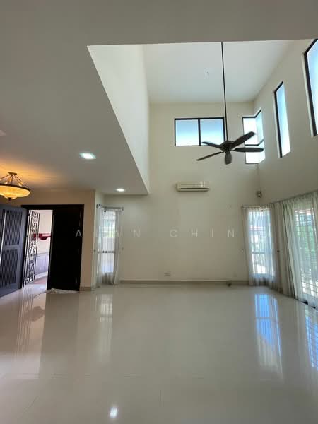 Rumah Berkembar untuk Dijual di KL City Centre (Kuala Lumpur) - Alan Chin - Living Room - PropertyGuru.com.my