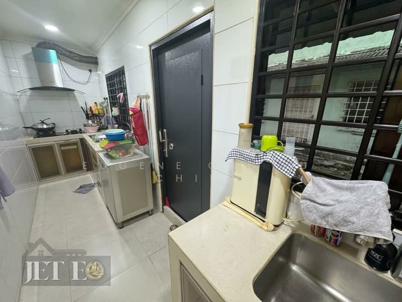 2-storey Terraced House for Sale in Taman Sentosa (Klang) - Eugene Ong Eu chieh - Kitchen - PropertyGuru.com.my