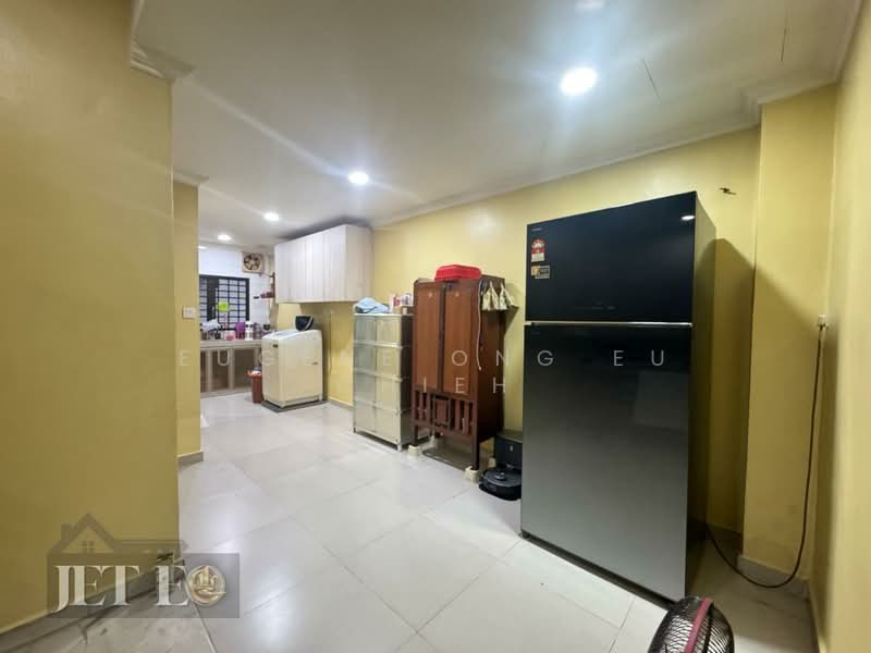 2-storey Terraced House for Sale in Taman Sentosa (Klang) - Eugene Ong Eu chieh - Kitchen - PropertyGuru.com.my