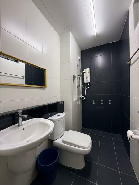 Servis Apartment untuk Disewa di Sky Peak Residences - Shannen Lee - Bathroom - PropertyGuru.com.my