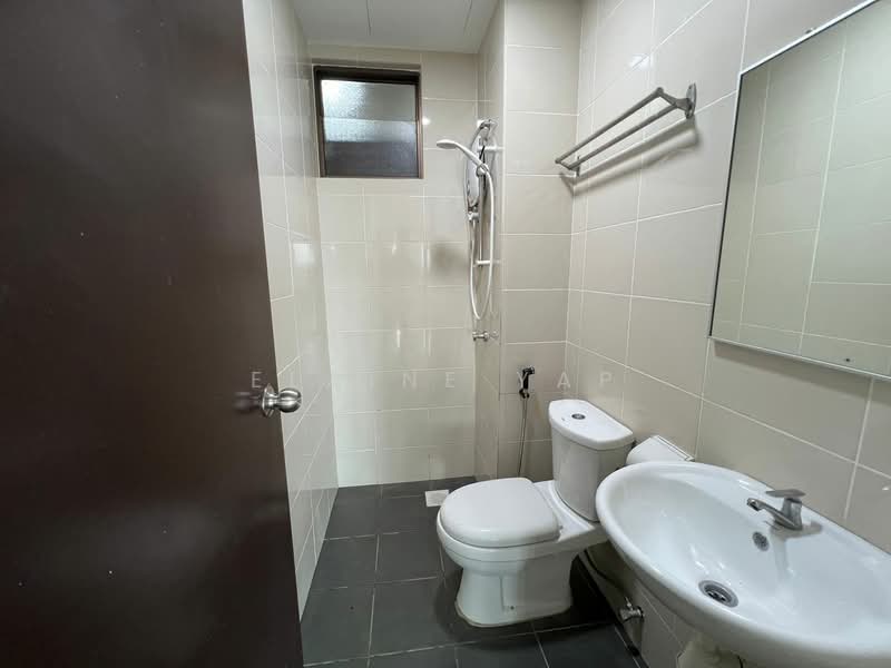 Condominium for Rent at Residensi Zamrud - Elaine Yap - Bathroom - PropertyGuru.com.my
