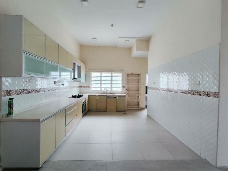 Rumah Teres 2 Tingkat untuk Dijual di Seksyen 13 (Shah Alam) - Ammeer Nadzrai - Kitchen - PropertyGuru.com.my