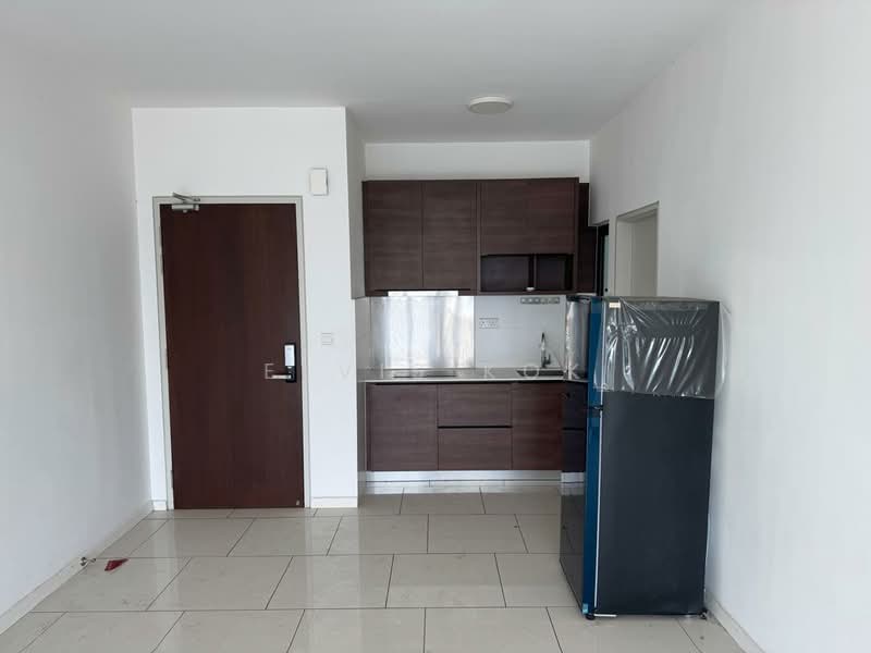 Servis Apartment untuk Dijual di Three33 Residence - Elvis Kok - Kitchen - PropertyGuru.com.my