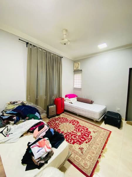 Rumah Teres 2 Tingkat untuk Dijual di Bukit Jelutong (Shah Alam) - Adzura Zamedin - Bedroom - PropertyGuru.com.my