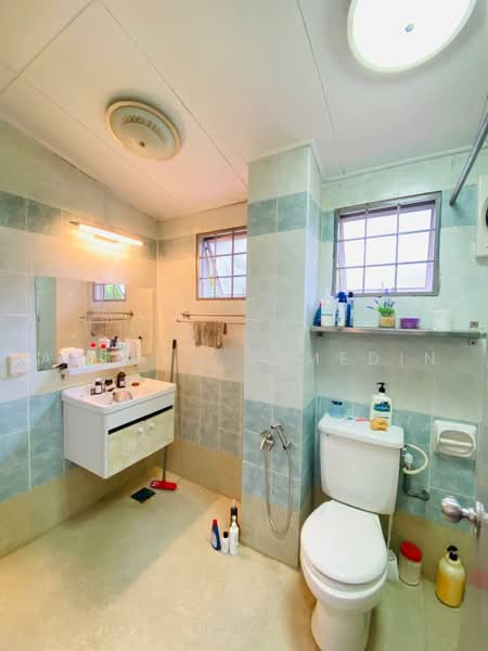 Rumah Teres 2 Tingkat untuk Dijual di Bukit Jelutong (Shah Alam) - Adzura Zamedin - Bathroom - PropertyGuru.com.my