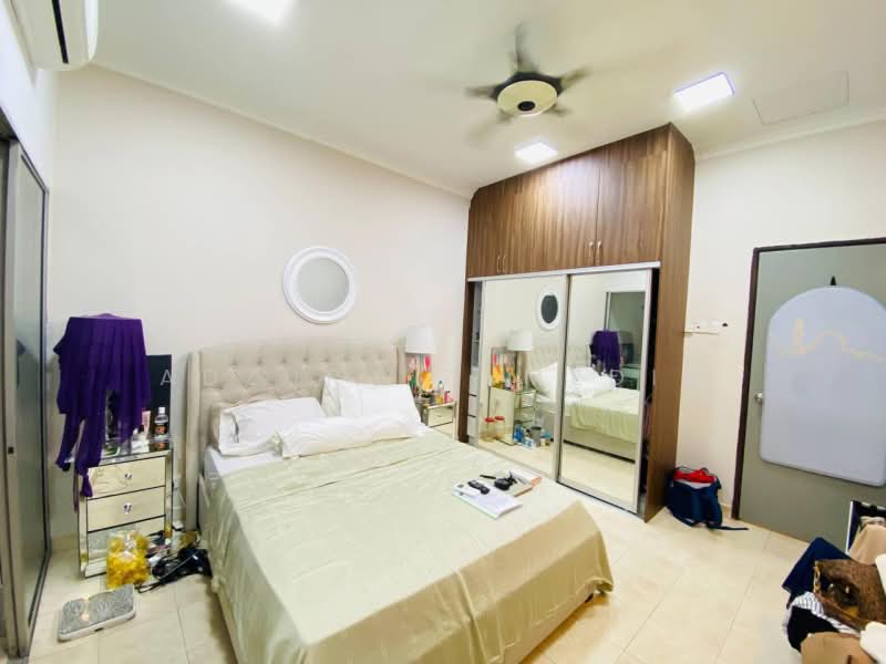 Rumah Teres 2 Tingkat untuk Dijual di Bukit Jelutong (Shah Alam) - Adzura Zamedin - Bedroom - PropertyGuru.com.my