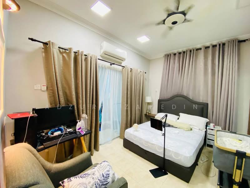 Rumah Teres 2 Tingkat untuk Dijual di Bukit Jelutong (Shah Alam) - Adzura Zamedin - Bedroom - PropertyGuru.com.my