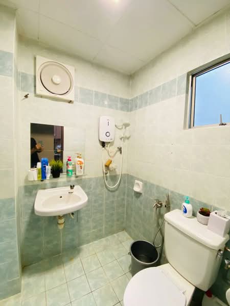 Rumah Teres 2 Tingkat untuk Dijual di Bukit Jelutong (Shah Alam) - Adzura Zamedin - Bathroom - PropertyGuru.com.my