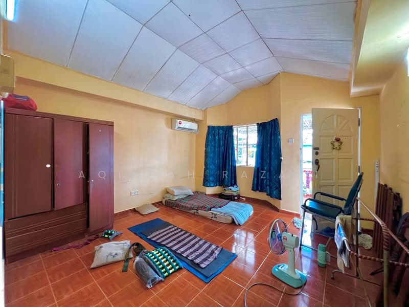 Rumah Teres 2 Tingkat untuk Dijual di Petaling Jaya (Selangor) - Aqillah Razali - Bedroom - PropertyGuru.com.my