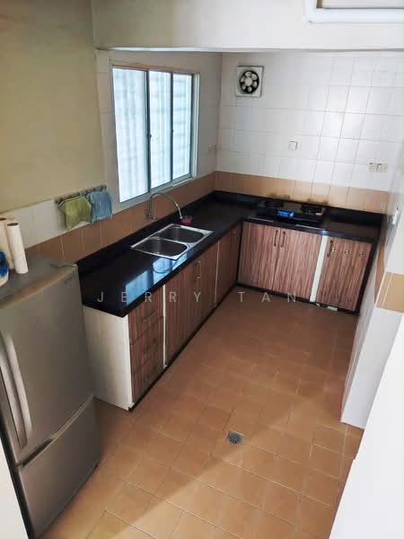 Kondominium untuk Disewa di D'Piazza - Jerry Tan - Kitchen - PropertyGuru.com.my