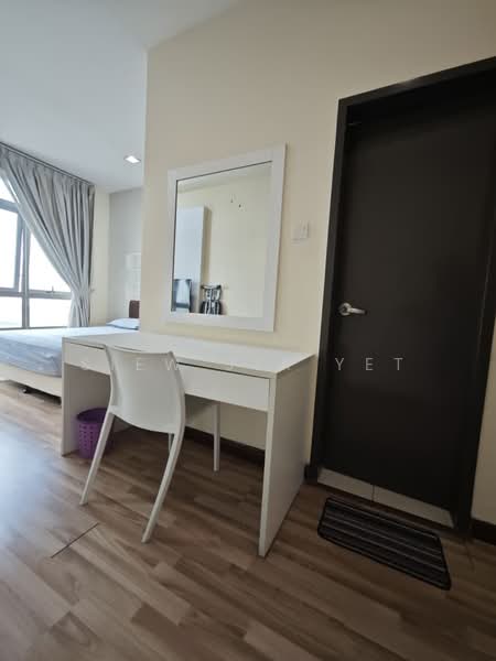Servis Apartment untuk Dijual di Shaftsbury Residence - Siew Jia Yet - Bedroom - PropertyGuru.com.my