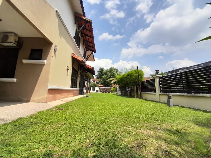 Semi-Detached House for Sale in Beverly Heights (Ampang) - Lee 156 - Exterior - PropertyGuru.com.my