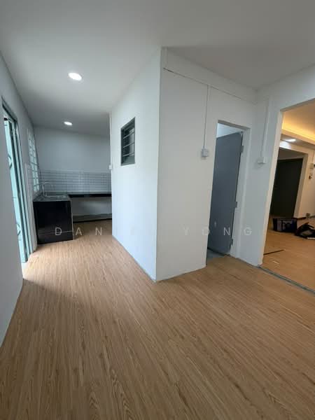 Rumah Teres 2 Tingkat untuk Dijual di Taman Mawar (Layang Layang) - Daniel Yong - Kitchen - PropertyGuru.com.my